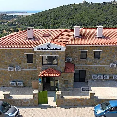 Maslin Szálloda Dereköy