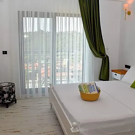 Maslin Hotell 3*